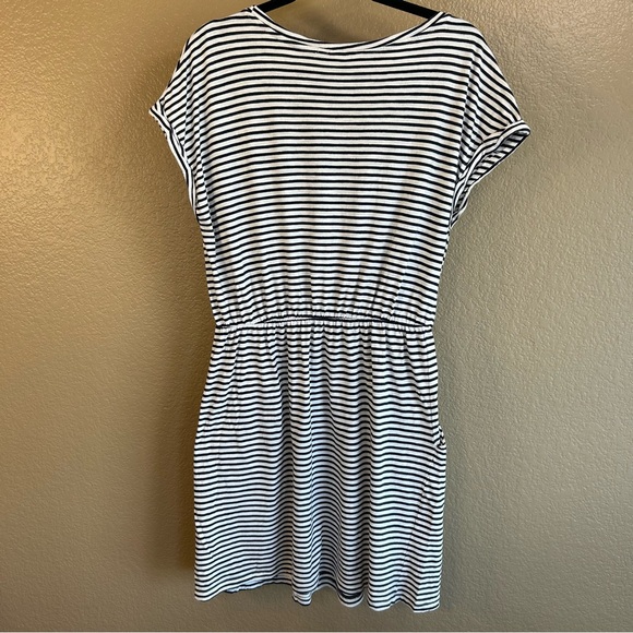 **SOLD** - Picture 4 of 11